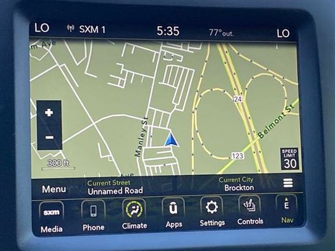 Used 2023 Jeep Cherokee Altitude Lux image 34