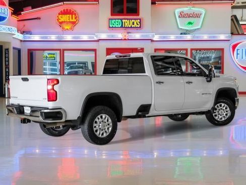 Used 2023 Chevrolet Silverado 3500 LTZ w/ LTZ Convenience Package image 3