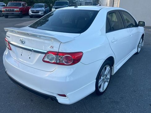 Used 2013 Toyota Corolla image 5
