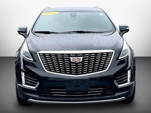Used 2024 Cadillac XT5 Premium Luxury image 3