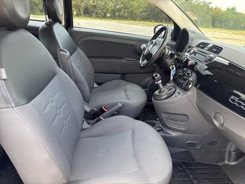 Used 2015 FIAT 500 Pop image 9