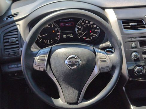 Used 2015 Nissan Altima 2.5 S w/ Power Driver Seat Package FWD image 12