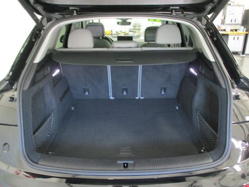 Used 2022 Audi Q5 2.0T Premium Plus image 15