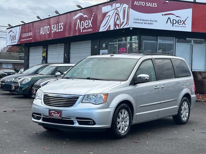 Used 2011 Chrysler Town & Country Touring-L w/ Entertainment Group #2