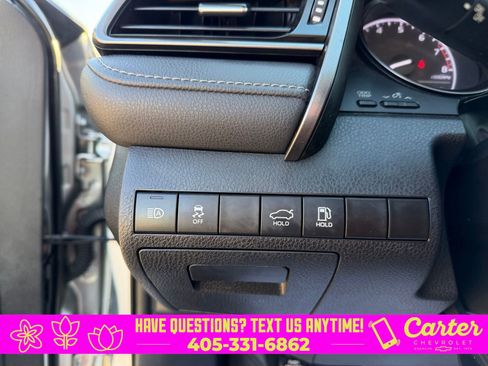 Used 2023 Toyota Camry SE image 25