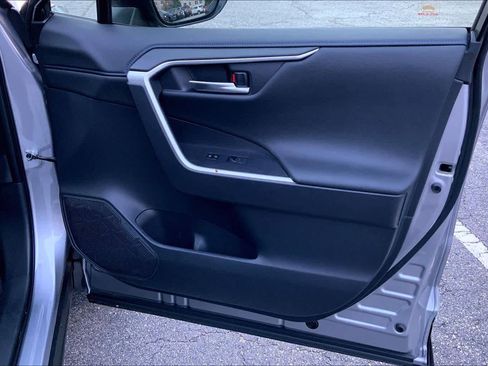 Used 2025 Toyota RAV4 XSE w/ Weather Package image 23