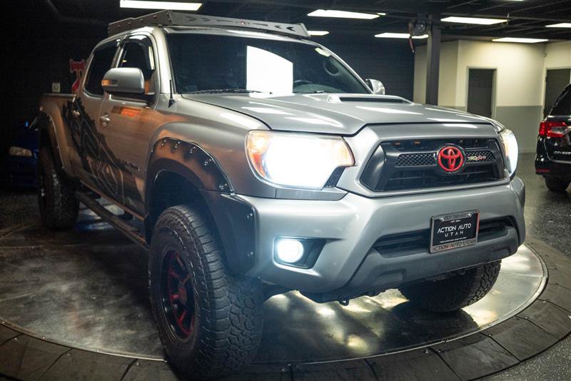 Used 2015 Toyota Tacoma 4x4 Double Cab w/ TRD Sport Package image 5