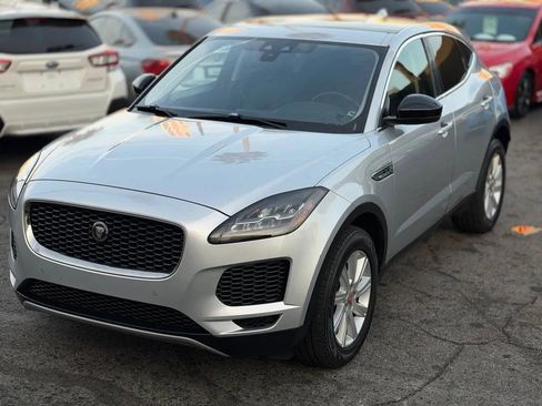 Used 2018 Jaguar E-PACE S image 5