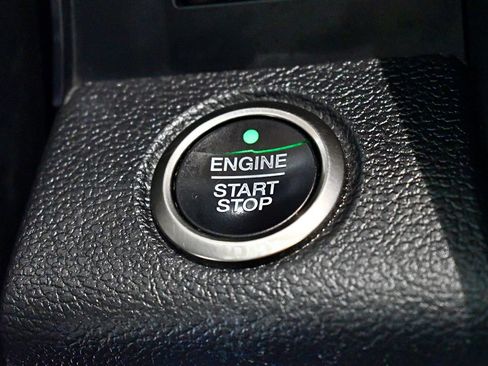 Used 2018 Ford F150 Raptor w/ Equipment Group 802A Luxury image 27