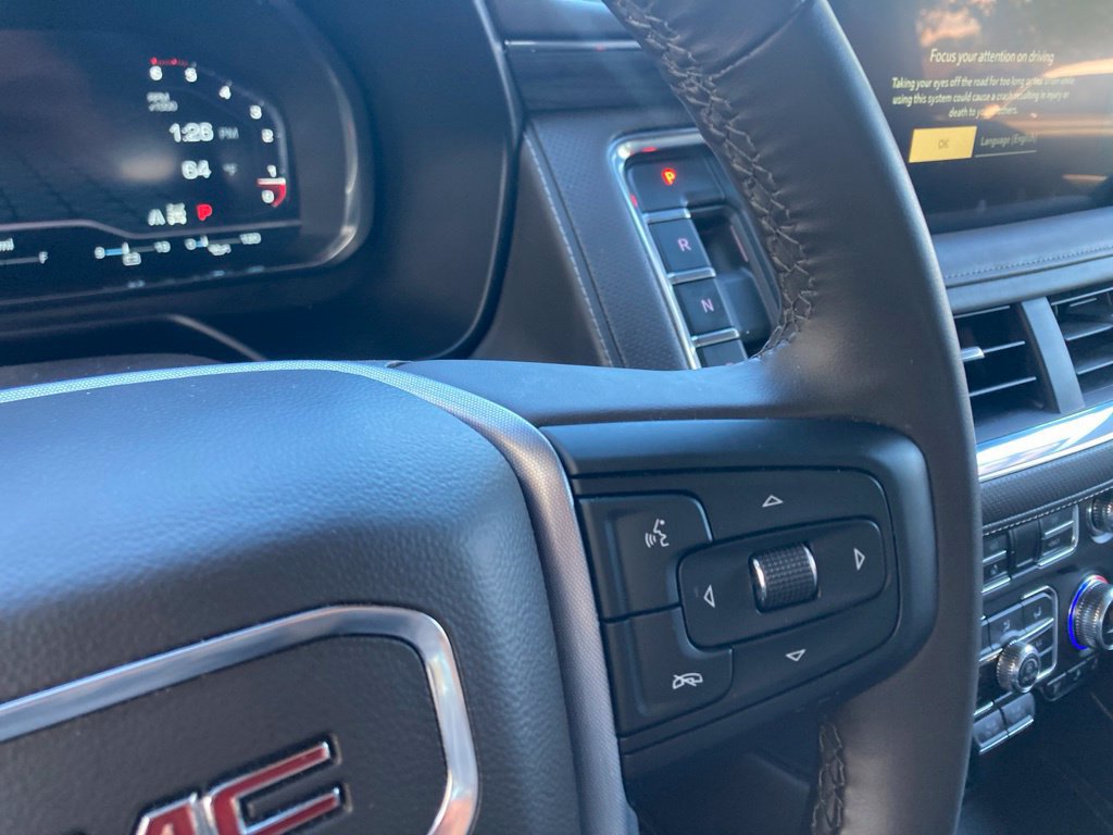 Certified 2023 GMC Yukon SLT w/ SLT Luxury Package AWD/4WD image 33