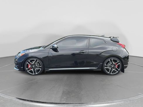 Used 2020 Hyundai Veloster N w/ Performance Package FWD image 2
