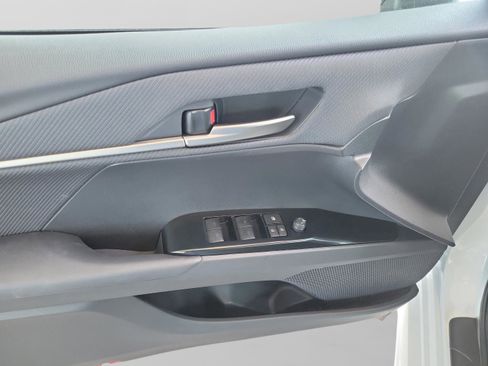 Used 2026 Toyota Camry SE image 26