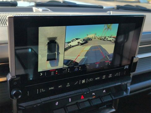 Certified 2025 GMC Hummer EV 3X image 21