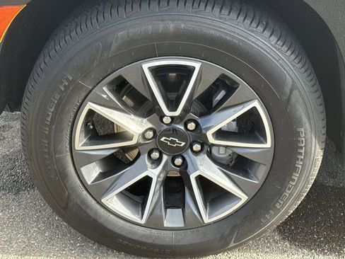 Certified 2023 Chevrolet Tahoe Z71 w/ Z71 Off-Road Package image 30