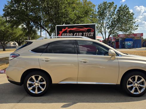 Used 2010 Lexus RX 350 2WD w/ Premium Pkg image 7