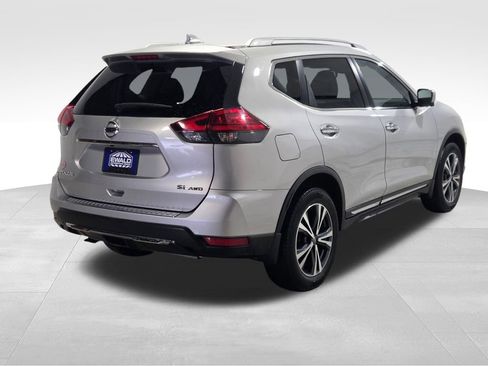 Used 2017 Nissan Rogue SL image 23
