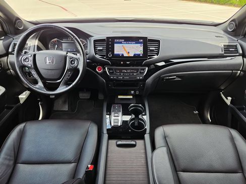 Certified 2023 Honda Ridgeline Black Edition image 12
