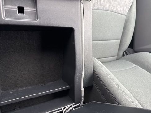 Used 2023 Ford F250 XLT w/ FX4 Off-Road Package image 21