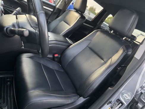 Used 2014 Toyota Highlander XLE AWD/4WD image 15