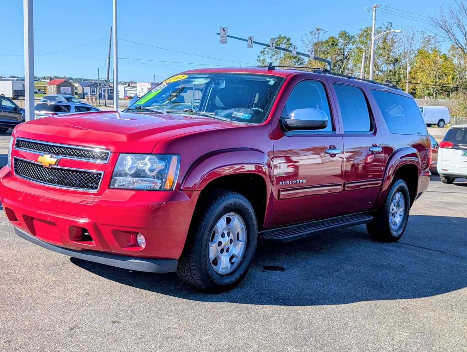 Used 2012 Chevrolet Suburban LS w/ Convenience Package 1 AWD/4WD image 1