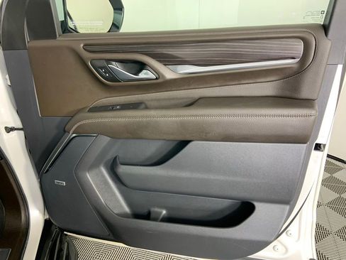 Used 2021 GMC Yukon Denali image 17