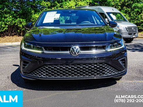 Used 2025 Volkswagen Jetta Sport FWD image 10