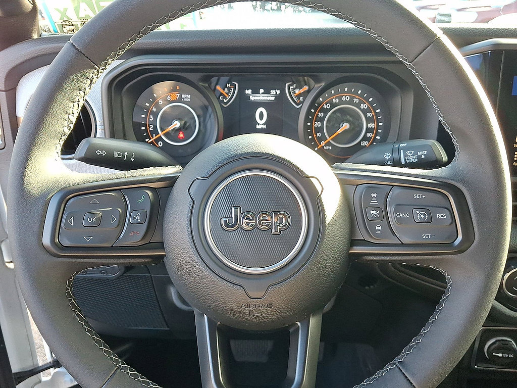 Certified 2025 Jeep Wrangler Sport AWD/4WD image 16