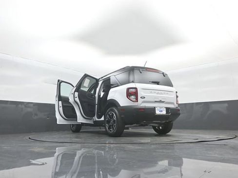 New 2026 Ford Bronco Sport Outer Banks w/ Outer Banks Tech Package+ AWD/4WD image 45