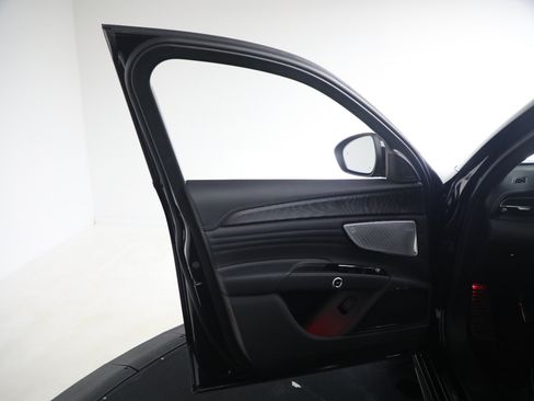 Used 2026 Maserati Grecale Modena AWD/4WD image 23