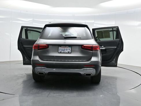 Used 2021 Mercedes-Benz GLB 250 image 37