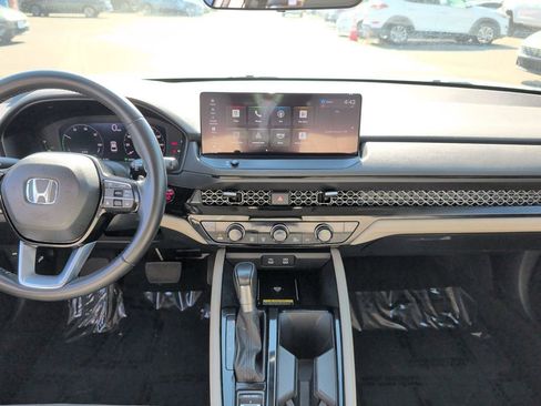 Used 2023 Honda Accord Touring image 27