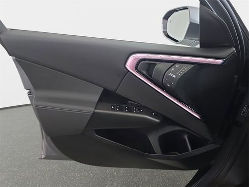 Used 2025 BMW X3 xDrive30i w/ Convenience Package image 28