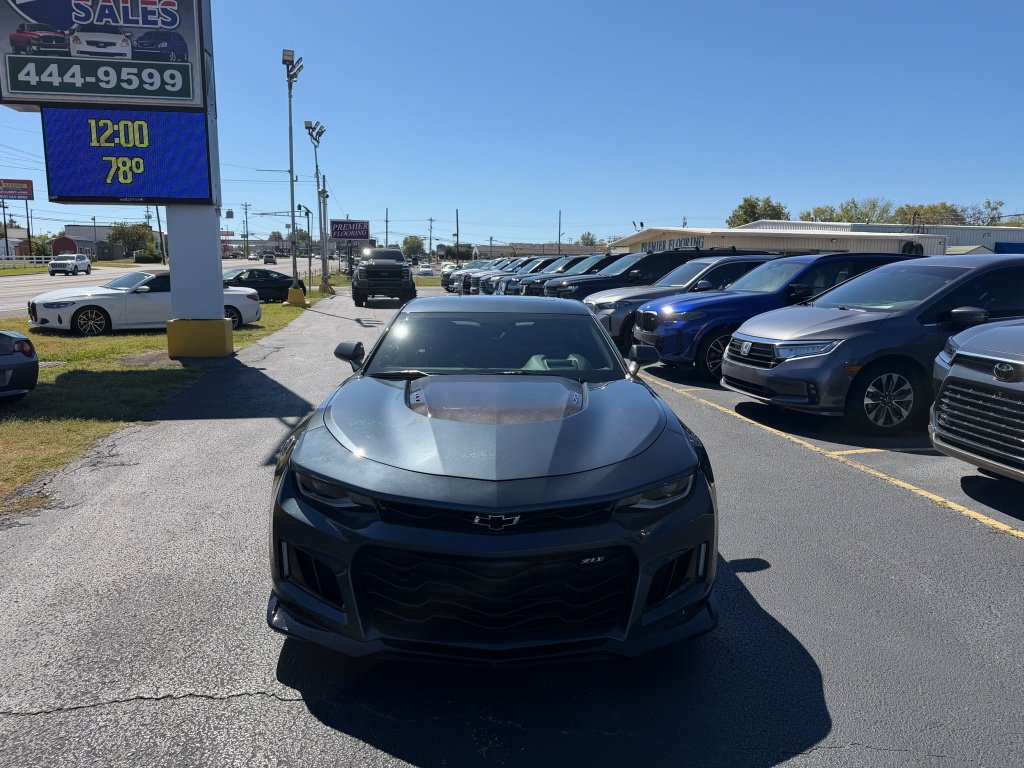 Used 2023 Chevrolet Camaro ZL1 RWD image 8