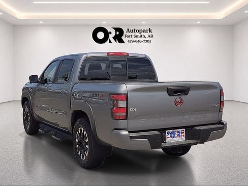 Used 2022 Nissan Frontier Pro-X RWD image 4