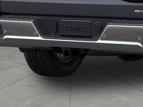 New 2025 GMC Sierra 1500 SLE w/ Preferred Package image 14