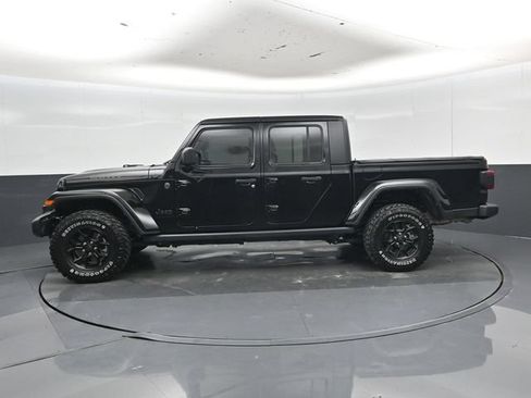 Used 2024 Jeep Gladiator Sport AWD/4WD image 31