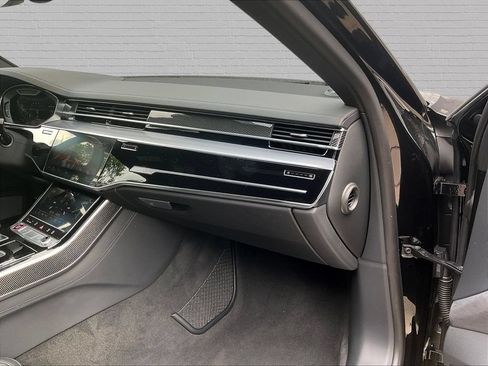 Used 2022 Audi S8 w/ S8 Executive Package AWD/4WD image 24