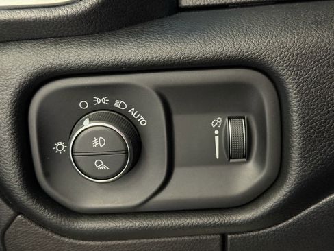 Used 2022 RAM 1500 Big Horn image 37