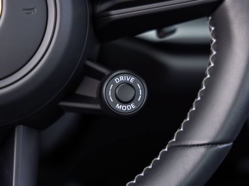 Certified 2024 Porsche 911 GT3 RWD image 15