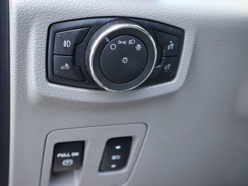 Used 2018 Ford F150 XLT w/ Equipment Group 302A Luxury RWD image 22