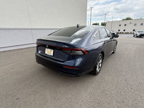 Used 2024 Honda Accord EX image 20