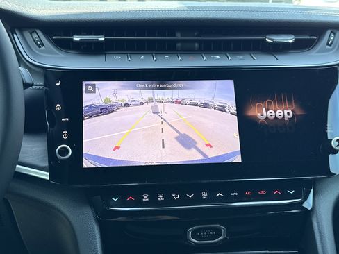 New 2026 Jeep Grand Cherokee Limited RWD image 27