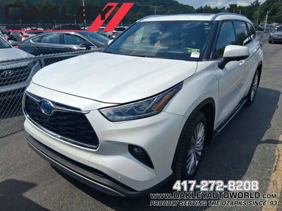Used 2023 Toyota Highlander Platinum