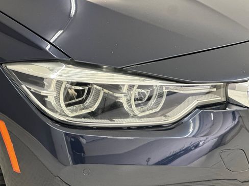Used 2017 BMW 330e RWD image 10