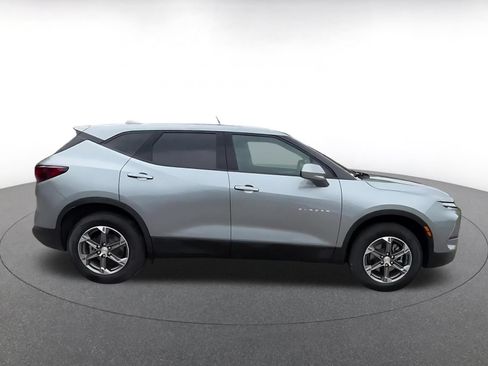 Used 2026 Chevrolet Blazer LT AWD/4WD image 15