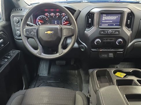 Used 2022 Chevrolet Silverado 1500 Custom image 17