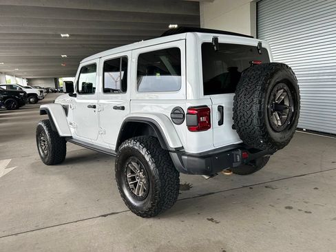 Used 2024 Jeep Wrangler Unlimited Rubicon 392 AWD/4WD image 3