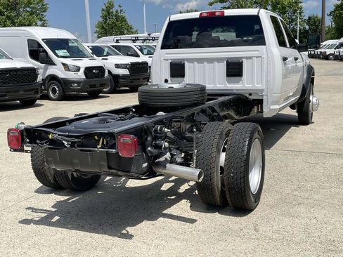 New 2025 RAM 4500 Tradesman w/ Chrome Appearance Group image 9