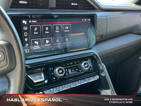 Used 2024 GMC Sierra 2500 AT4 w/ AT4 Premium Plus Package image 24