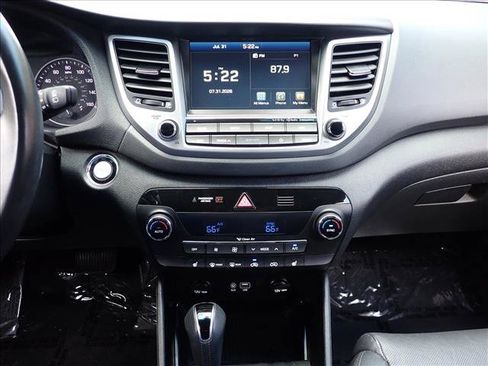Used 2018 Hyundai Tucson SEL Plus w/ Cargo Package AWD/4WD image 16
